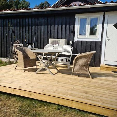 Foertjusande Gaesthus Med Parkering Fjällbacka Exteriör bild